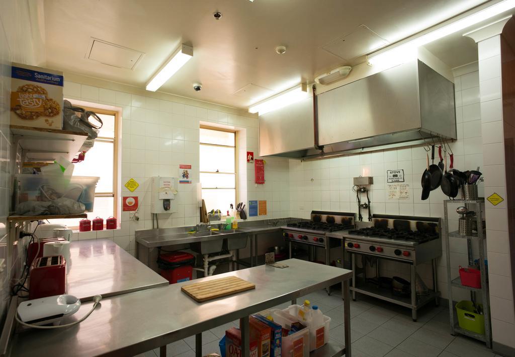 Bondi Beachside Inn Yha Sidney Exterior foto